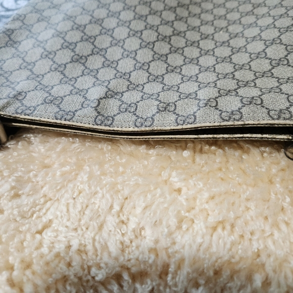 Gucci Vintage Supreme Crossbody Bag